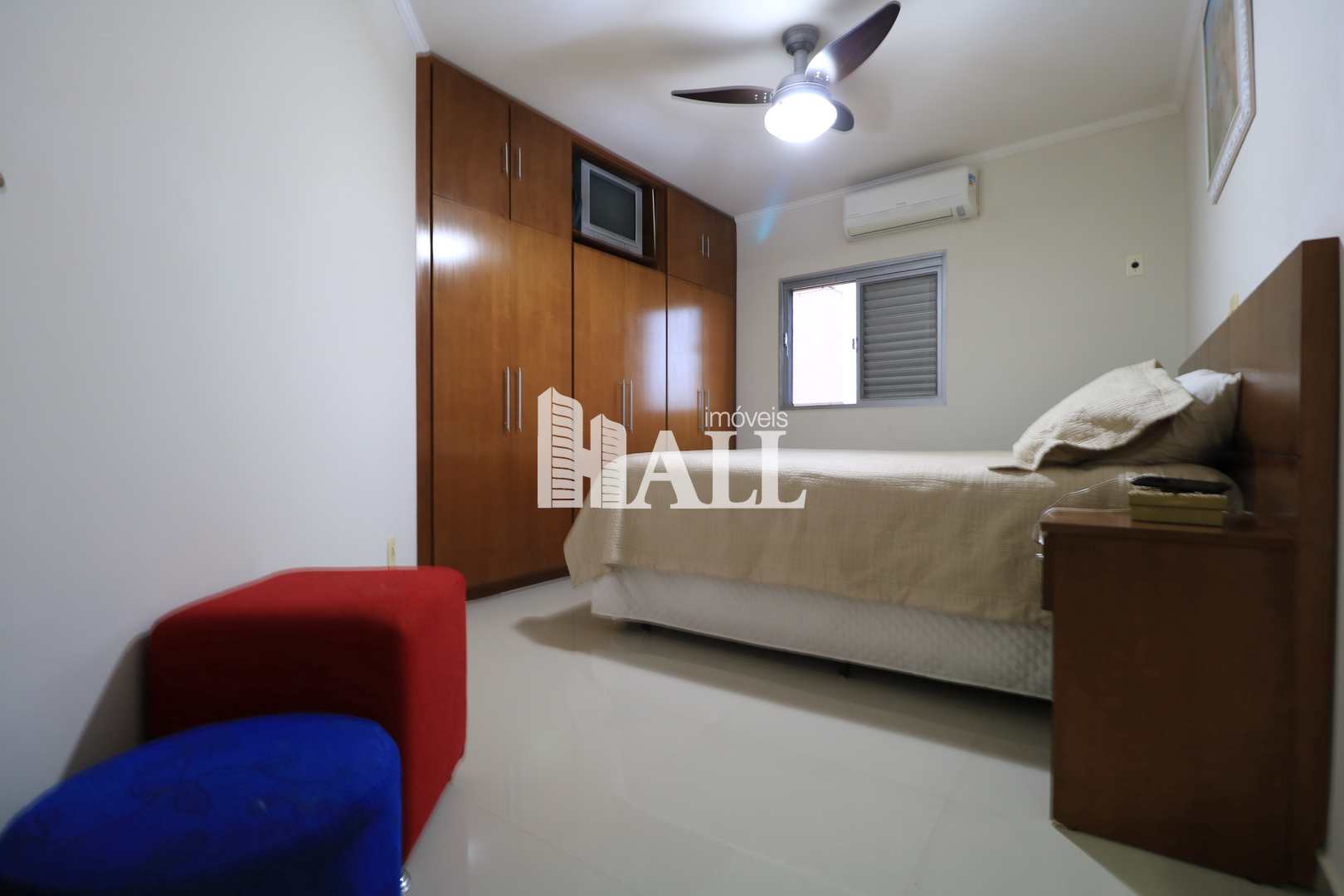 Apartamento à venda com 2 quartos, 80m² - Foto 4