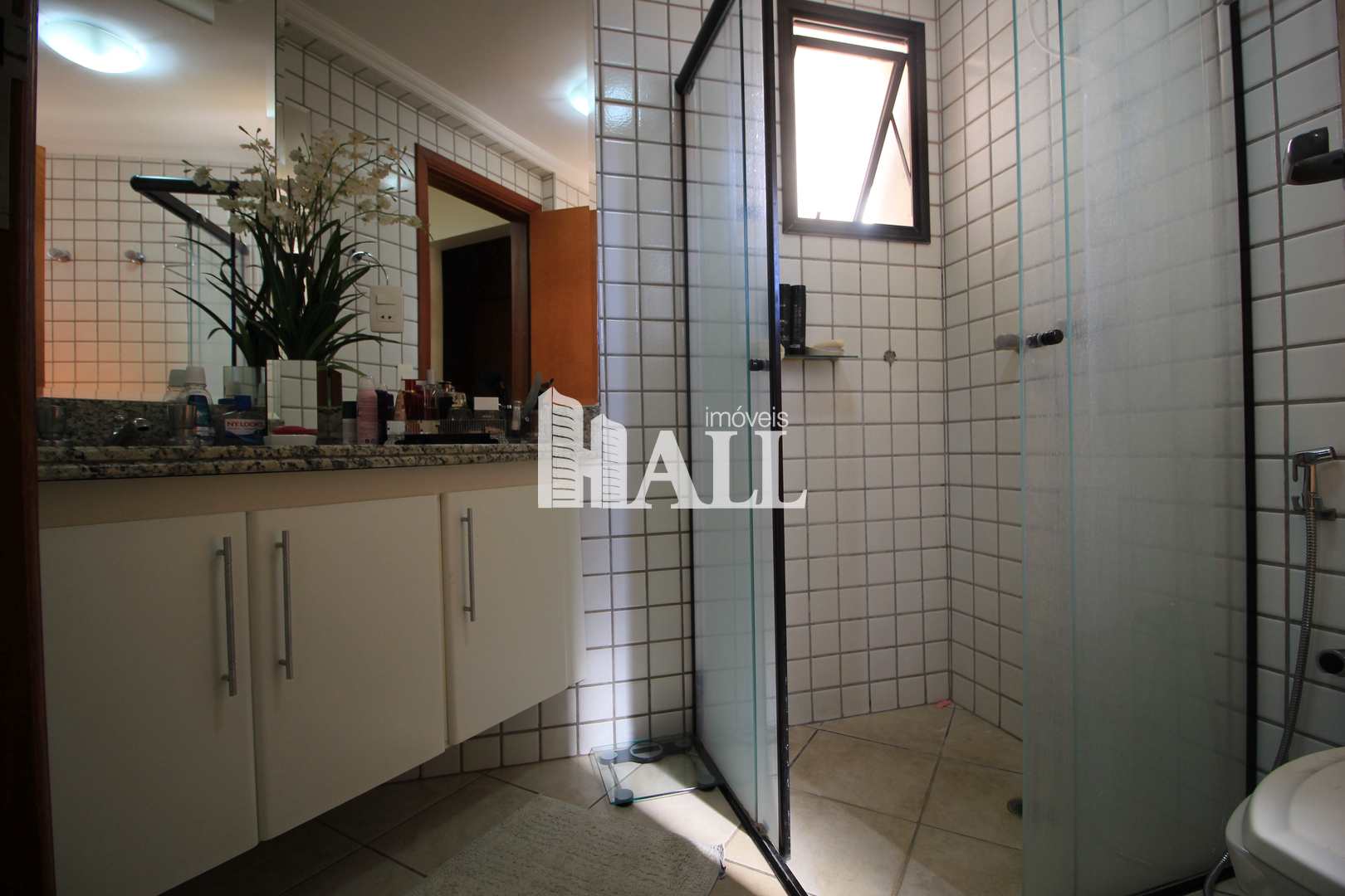 Apartamento à venda com 3 quartos, 145m² - Foto 8