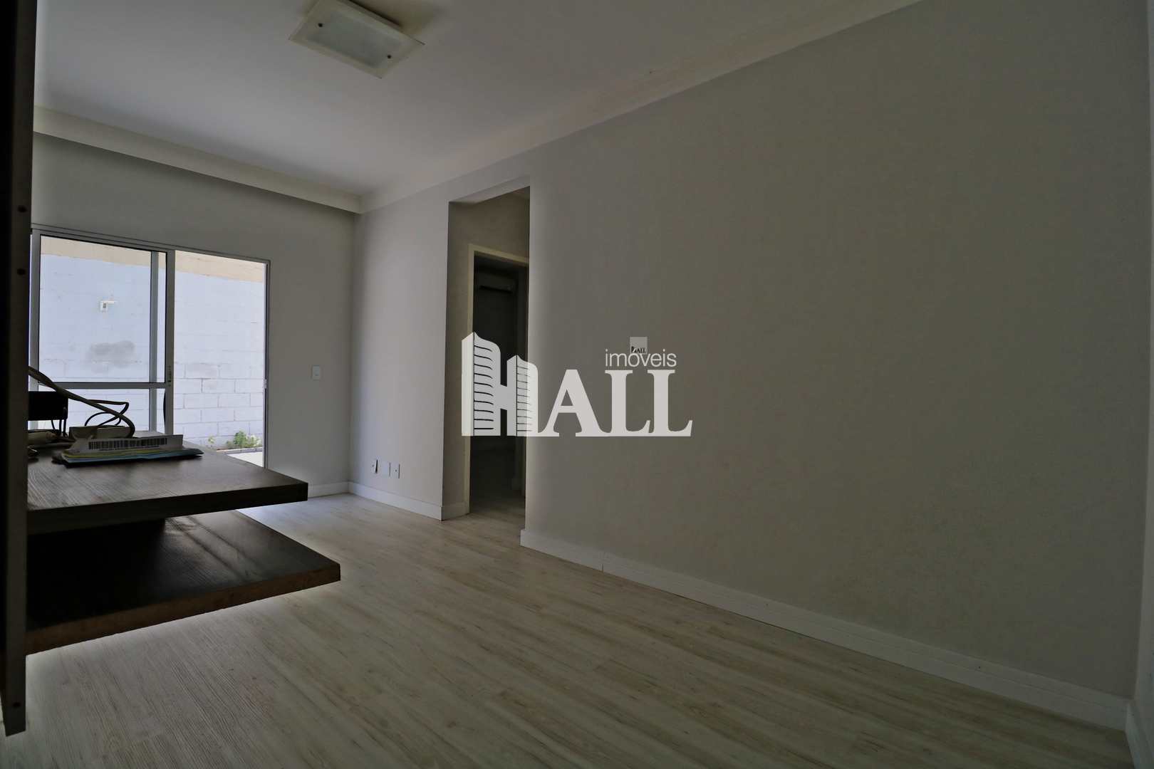 Apartamento à venda com 2 quartos, 79m² - Foto 1