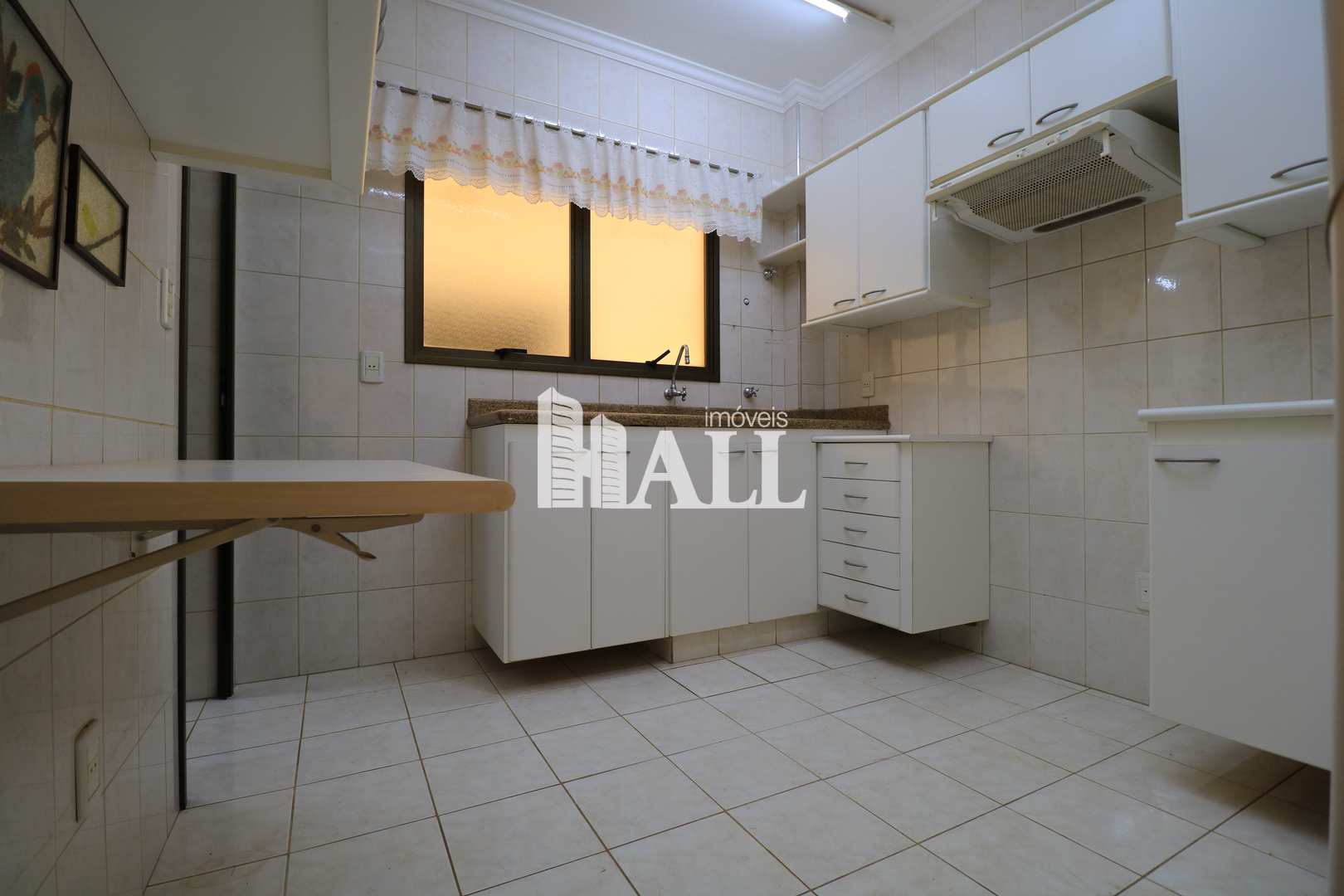 Apartamento à venda com 3 quartos, 100m² - Foto 11