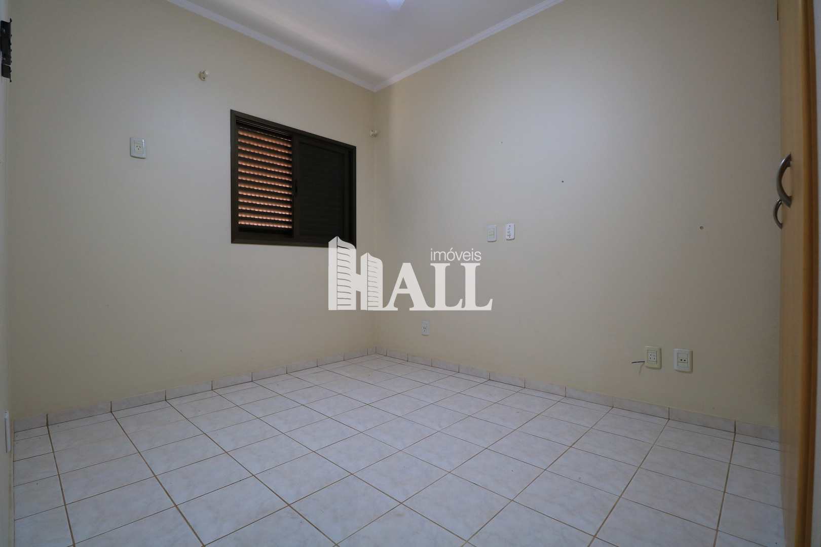 Apartamento à venda com 3 quartos, 100m² - Foto 9