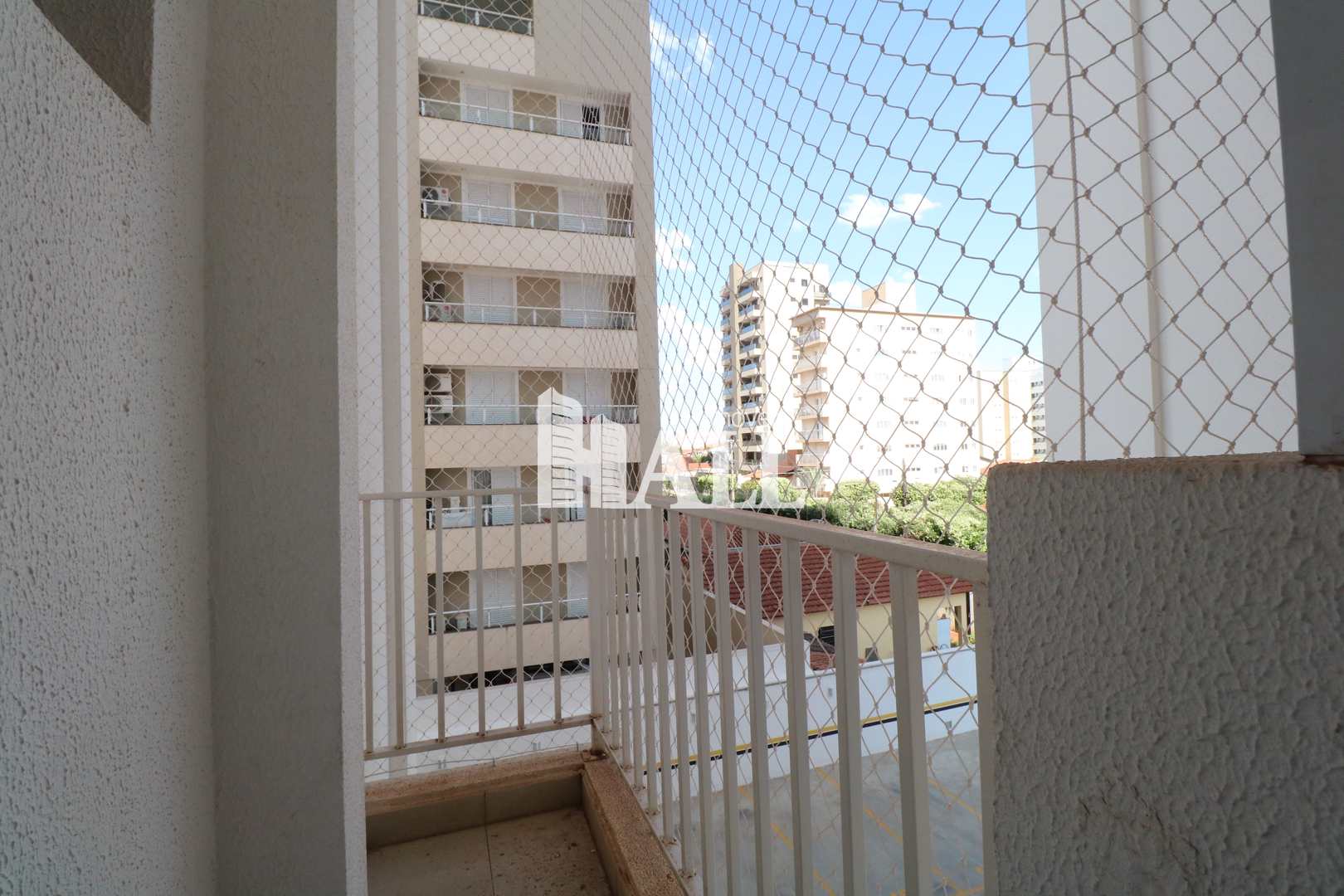 Apartamento à venda com 3 quartos, 135m² - Foto 7