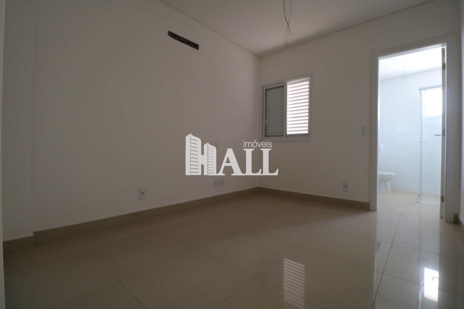 Apartamento à venda com 3 quartos, 135m² - Foto 9