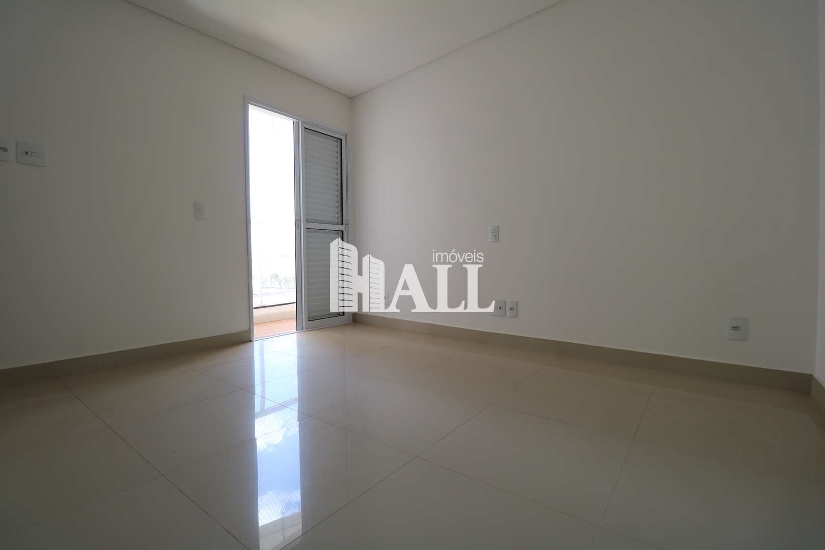 Apartamento à venda com 3 quartos, 135m² - Foto 17