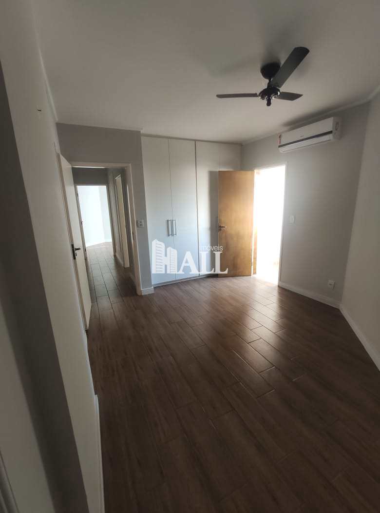 Apartamento à venda com 3 quartos, 90m² - Foto 2