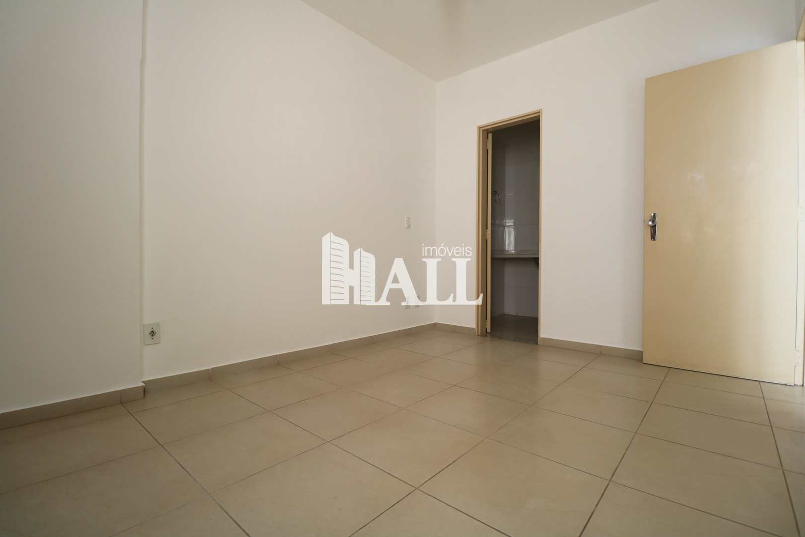 Apartamento à venda com 3 quartos, 131m² - Foto 10