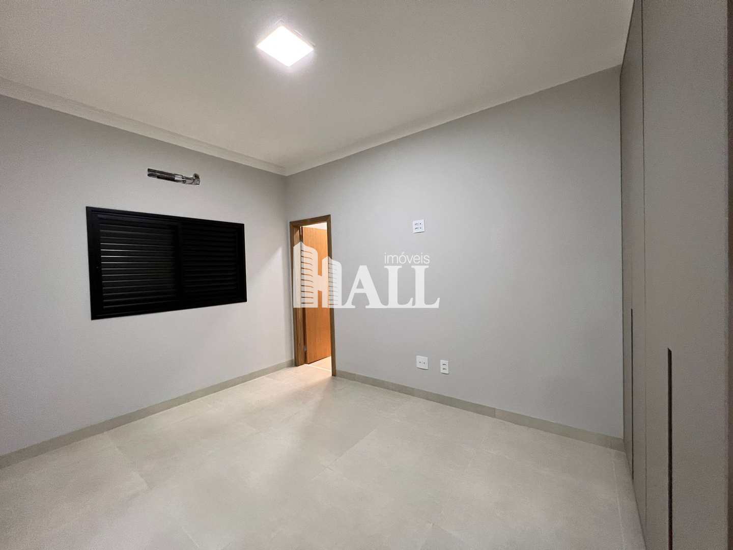 Casa de Condomínio à venda com 3 quartos, 246m² - Foto 23