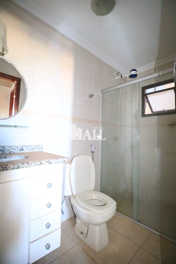 Apartamento à venda com 2 quartos, 64m² - Foto 2