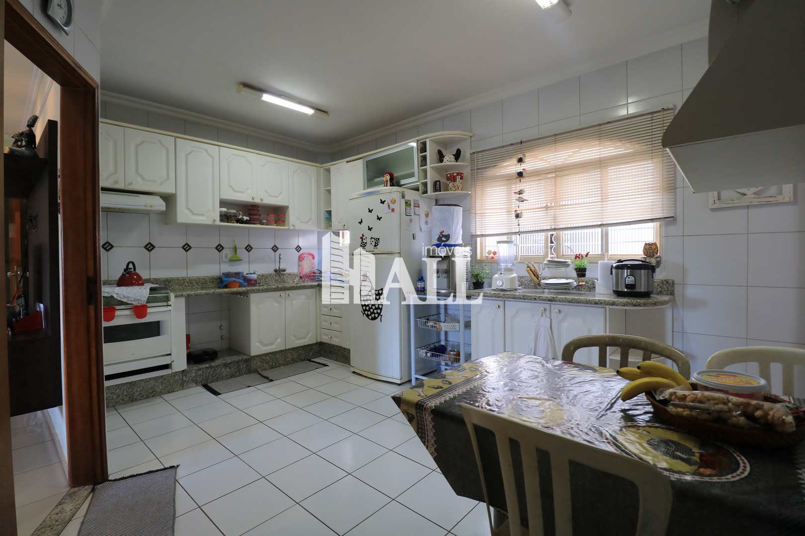 Apartamento à venda com 3 quartos, 144m² - Foto 10