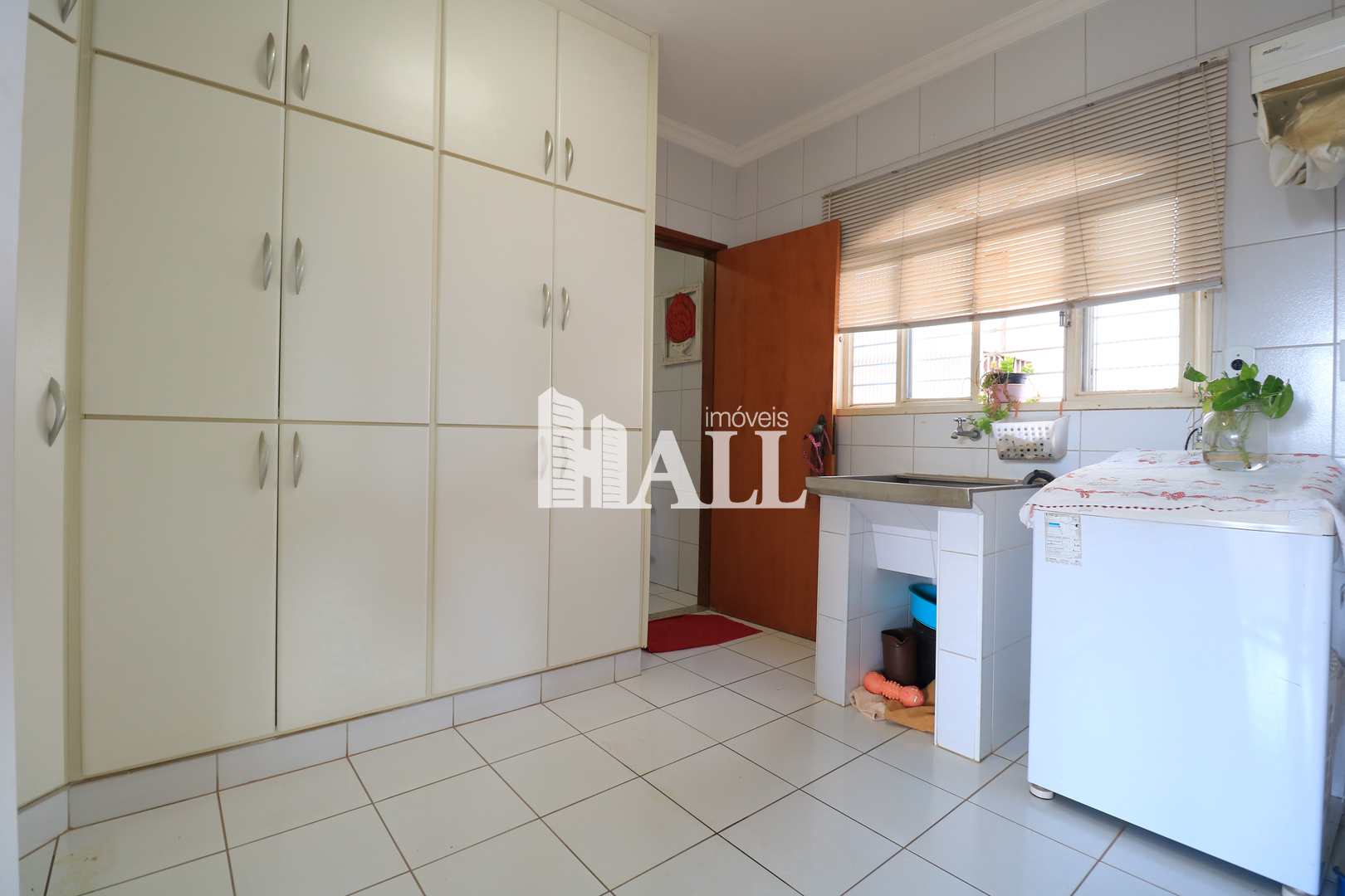 Apartamento à venda com 3 quartos, 144m² - Foto 11