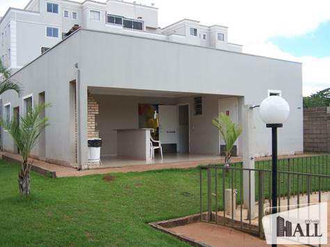 Apartamento à venda com 2 quartos, 52m² - Foto 18