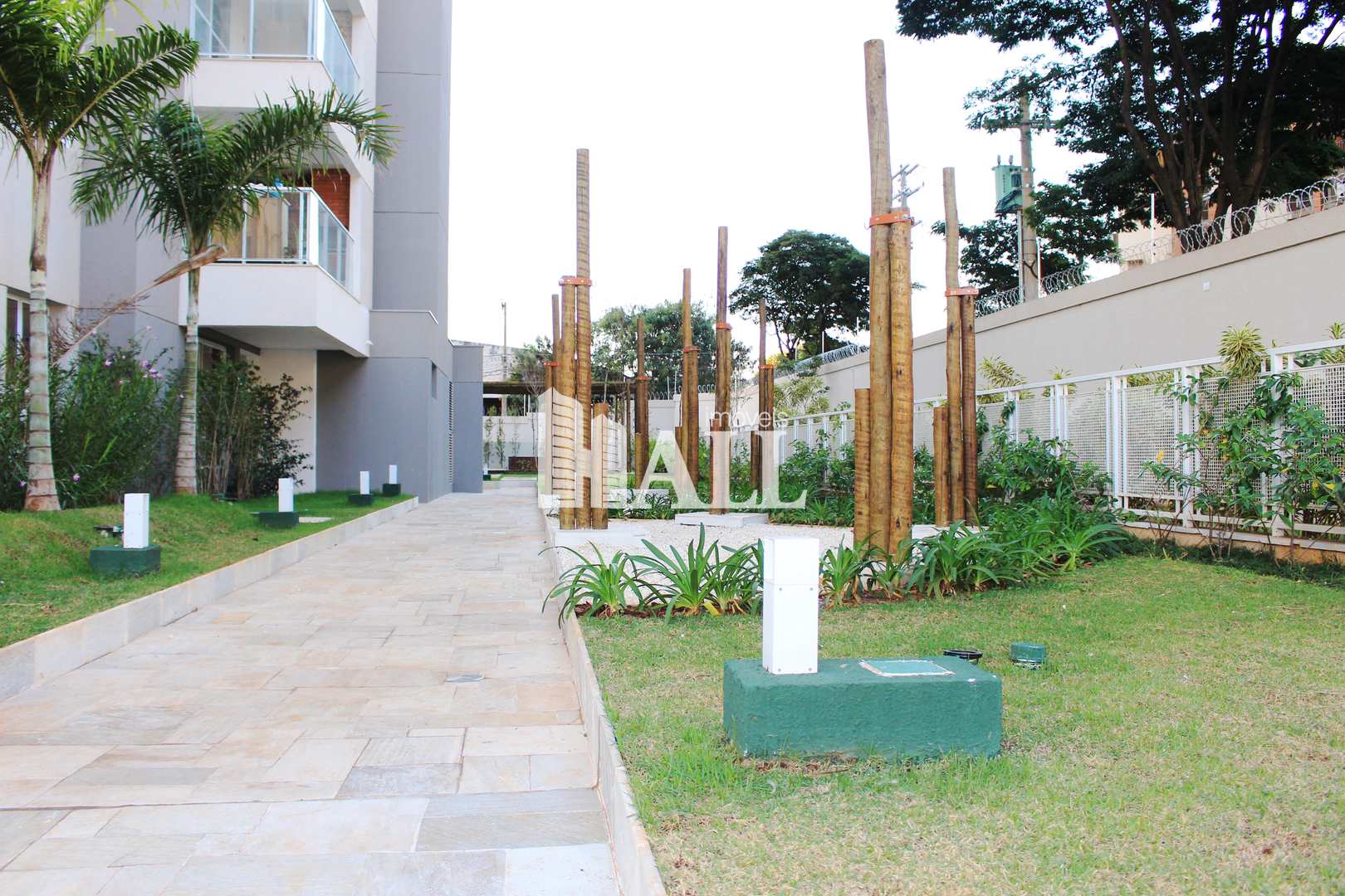 Apartamento à venda com 3 quartos, 105m² - Foto 27