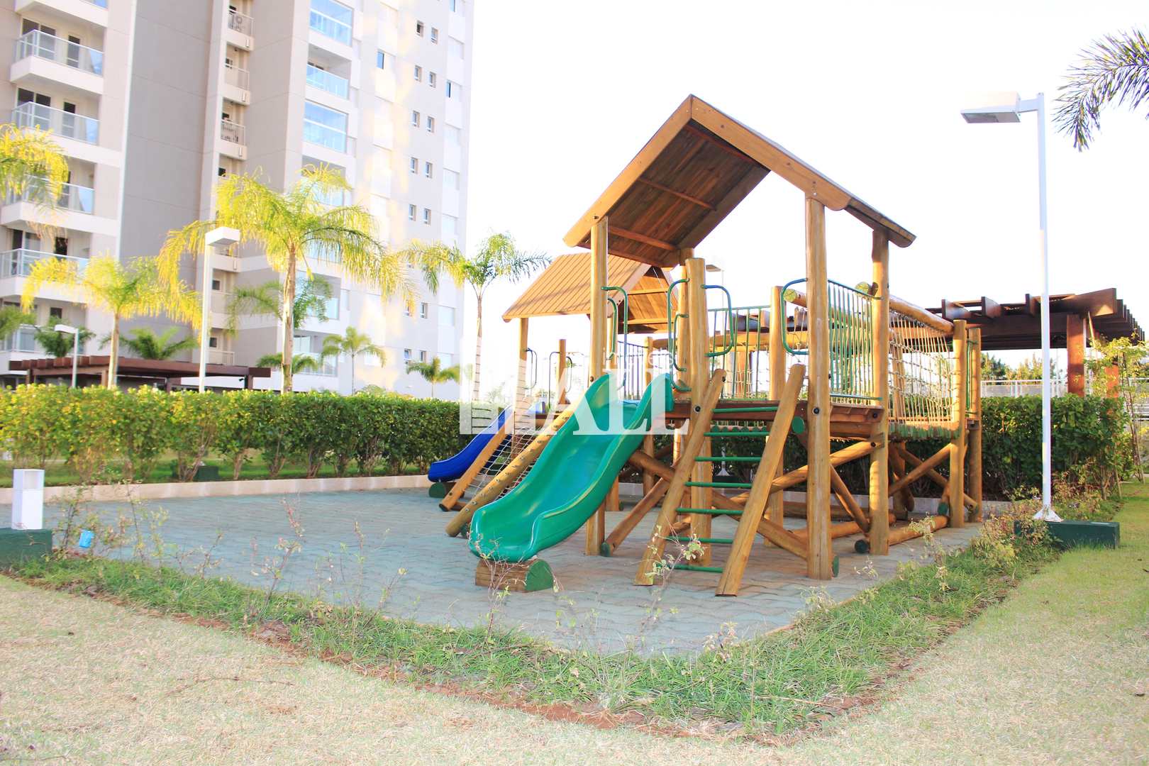 Apartamento à venda com 3 quartos, 105m² - Foto 28
