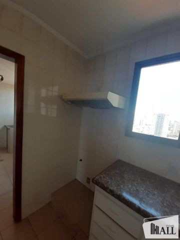 Apartamento à venda com 3 quartos, 127m² - Foto 5