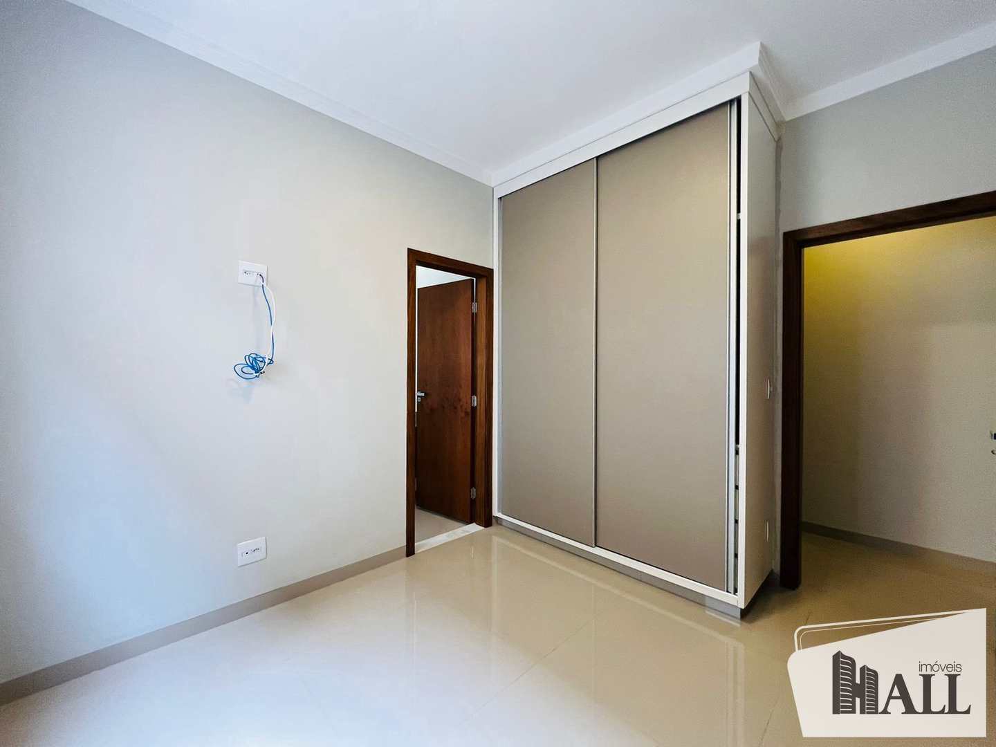 Casa de Condomínio à venda com 3 quartos, 400m² - Foto 8