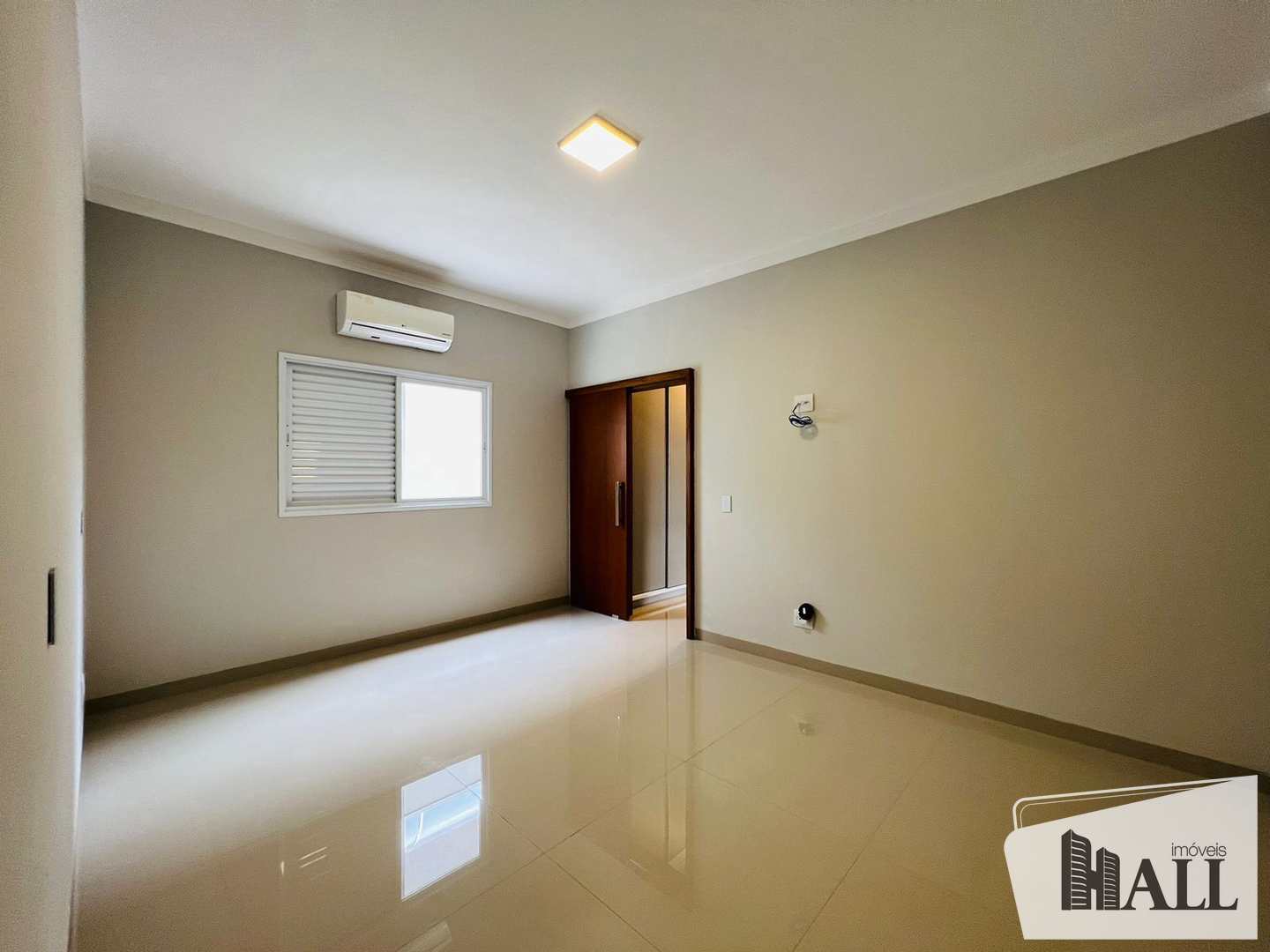 Casa de Condomínio à venda com 3 quartos, 400m² - Foto 6