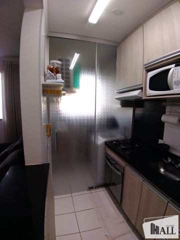 Apartamento à venda com 2 quartos, 47m² - Foto 4