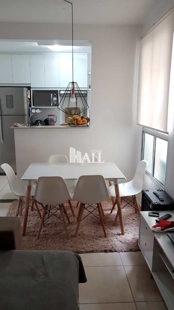 Apartamento à venda com 2 quartos, 50m² - Foto 2