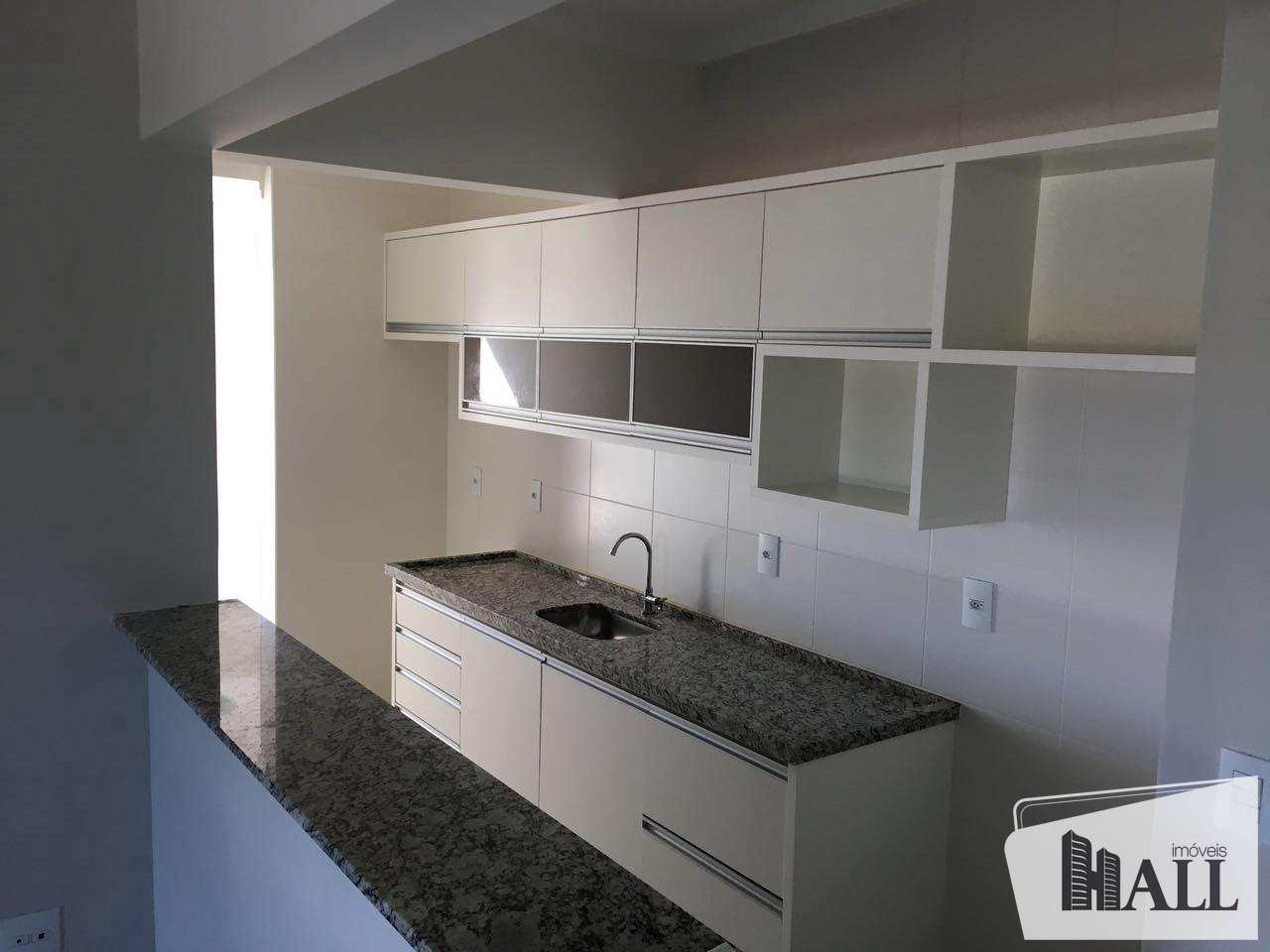 Apartamento à venda com 2 quartos, 70m² - Foto 3