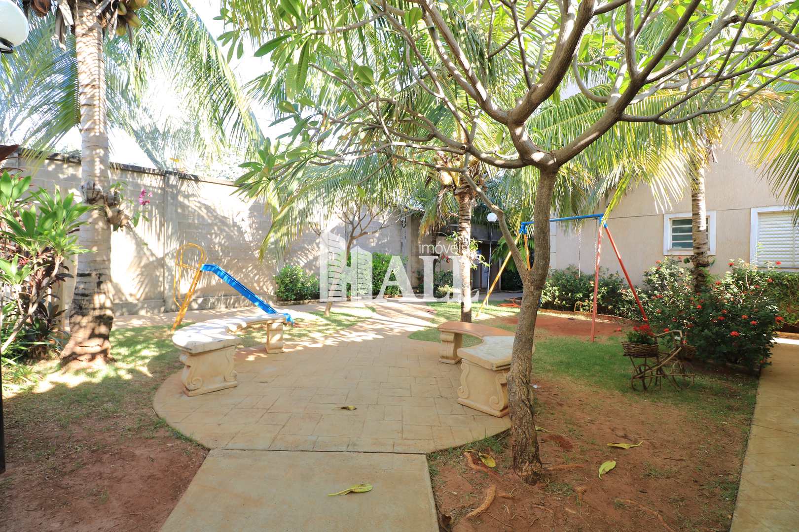 Apartamento à venda com 3 quartos, 65m² - Foto 11