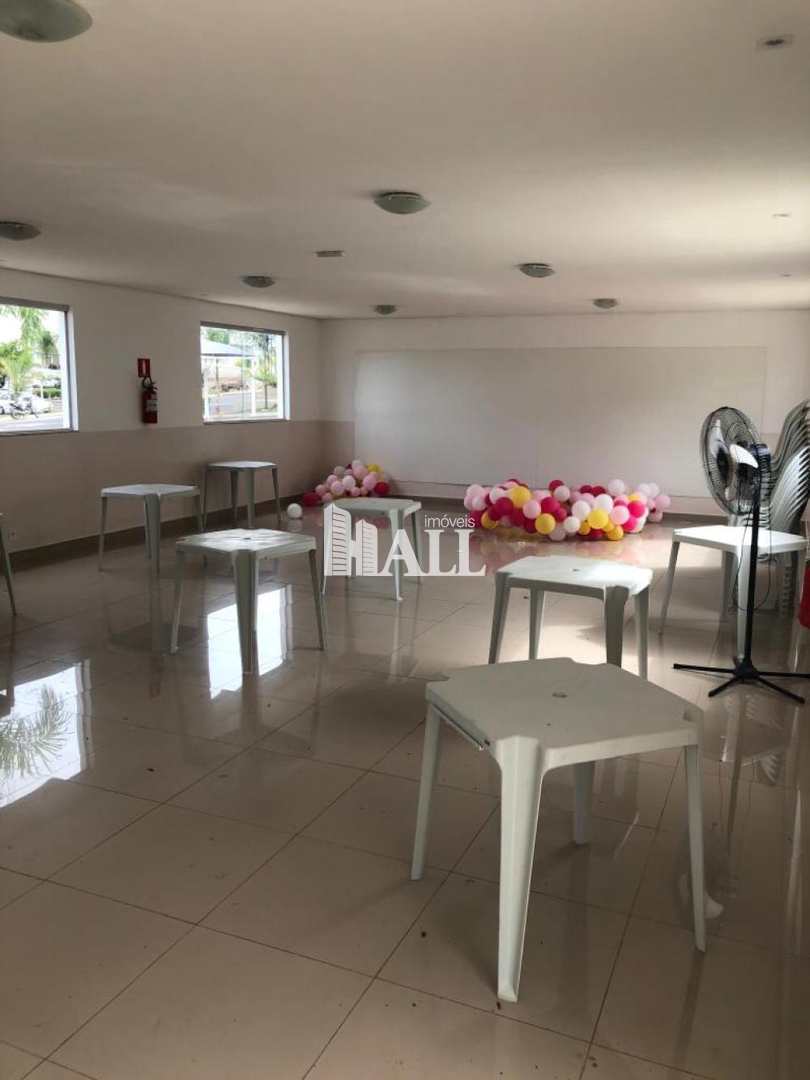 Apartamento à venda com 2 quartos, 46m² - Foto 13