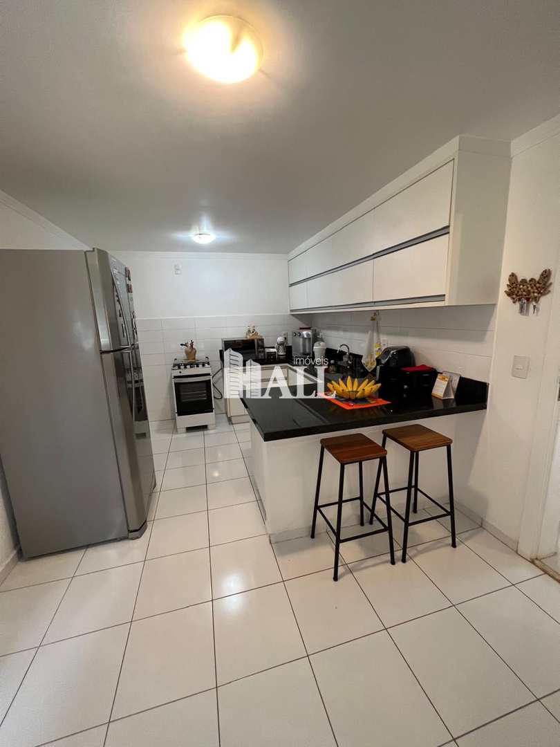 Apartamento à venda com 3 quartos, 158m² - Foto 5