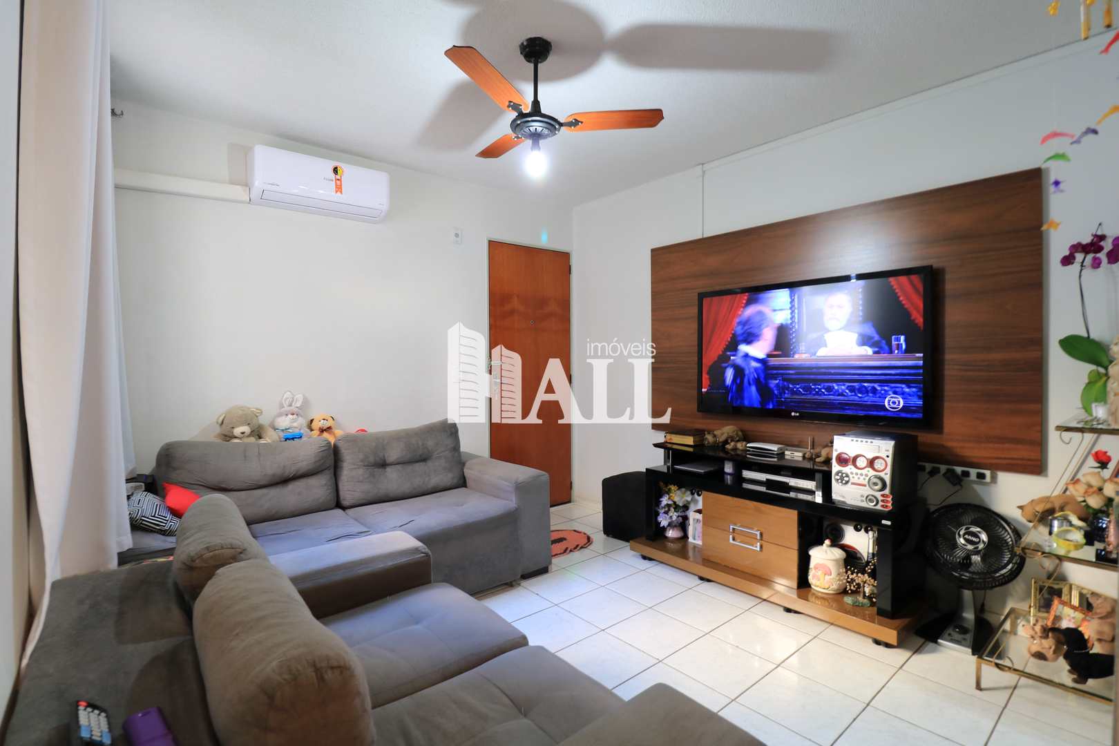 Apartamento à venda com 2 quartos, 46m² - Foto 1