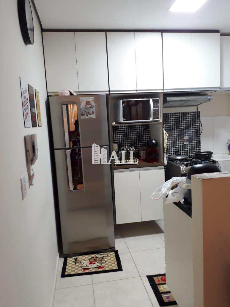 Apartamento à venda com 2 quartos, 46m² - Foto 1