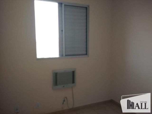 Apartamento à venda com 2 quartos, 50m² - Foto 11