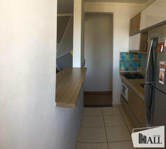 Apartamento à venda com 2 quartos, 47m² - Foto 4