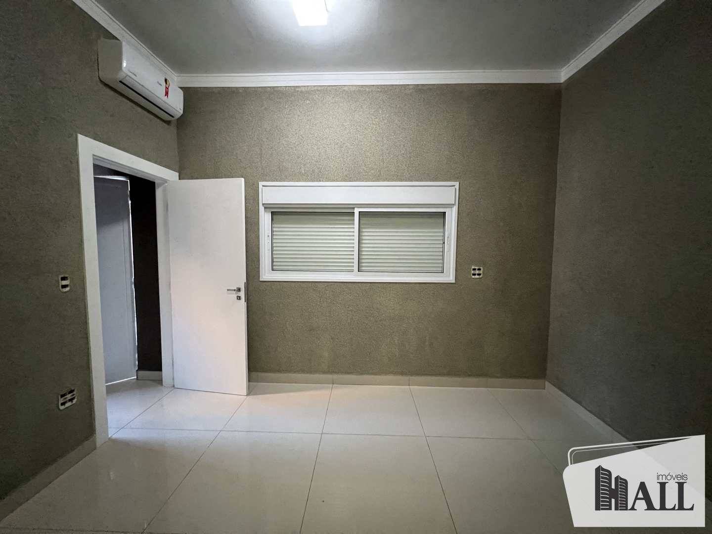 Sobrado à venda com 4 quartos, 387m² - Foto 25