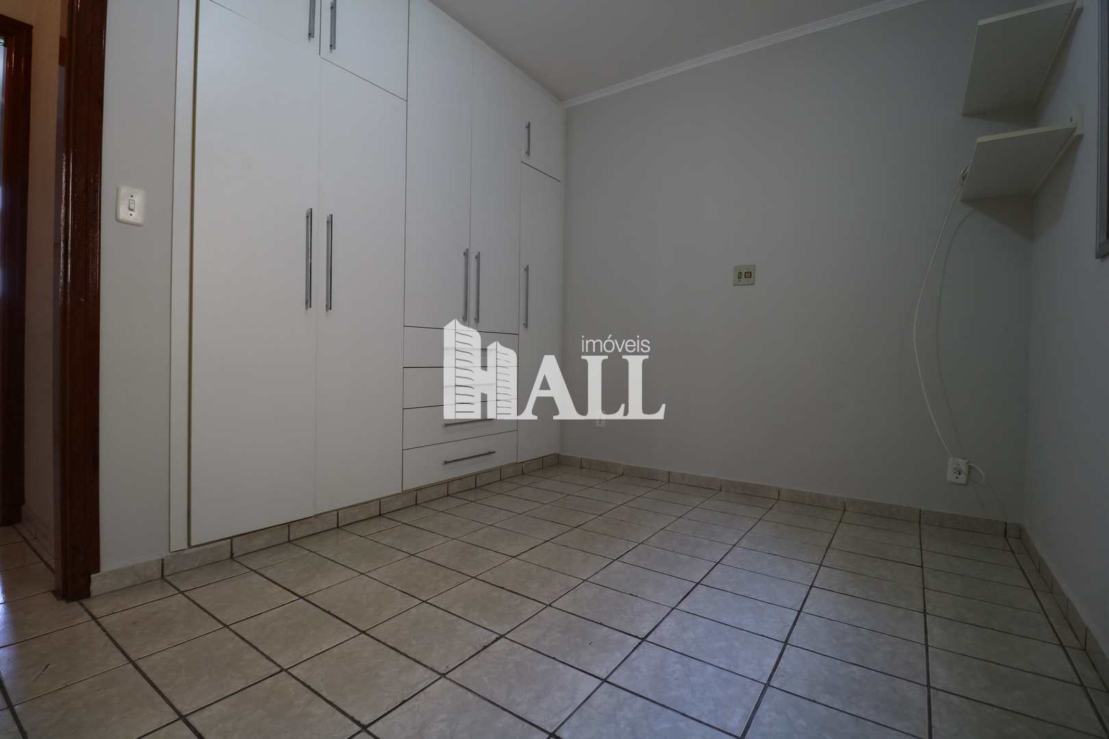 Apartamento à venda com 2 quartos, 70m² - Foto 7