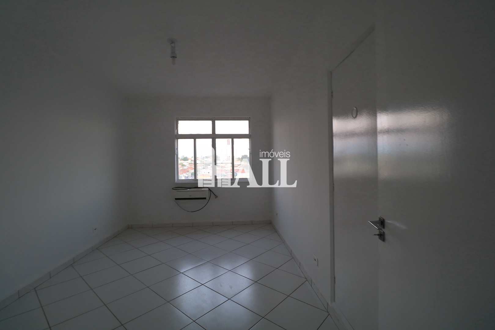 Apartamento à venda com 3 quartos, 145m² - Foto 5