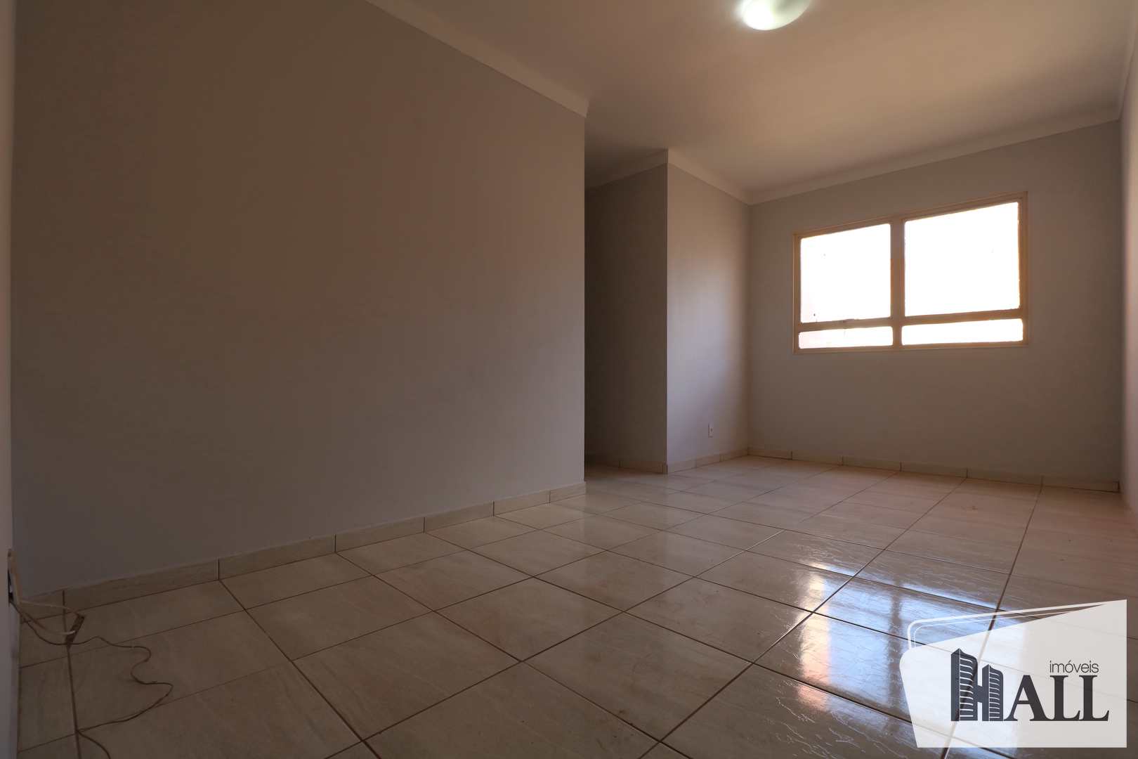 Apartamento à venda com 2 quartos, 60m² - Foto 1