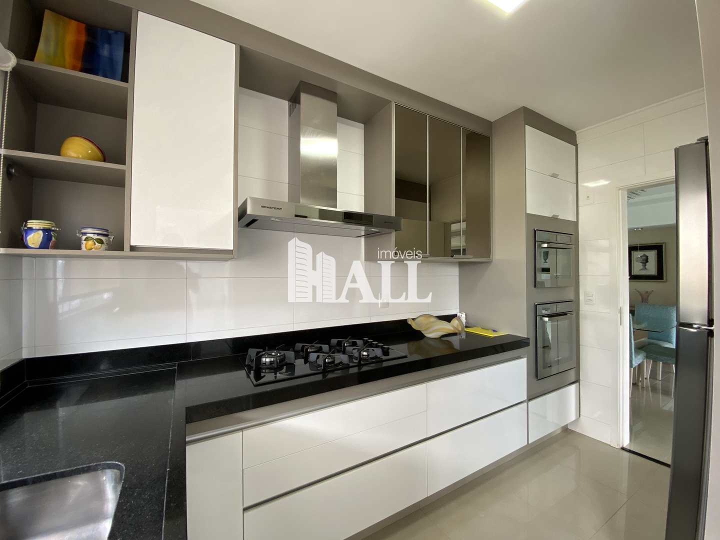 Apartamento à venda com 3 quartos, 117m² - Foto 6