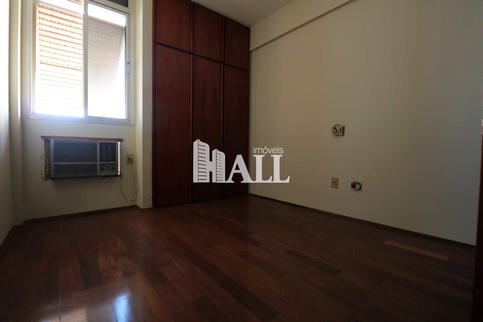 Apartamento à venda com 3 quartos, 110m² - Foto 13