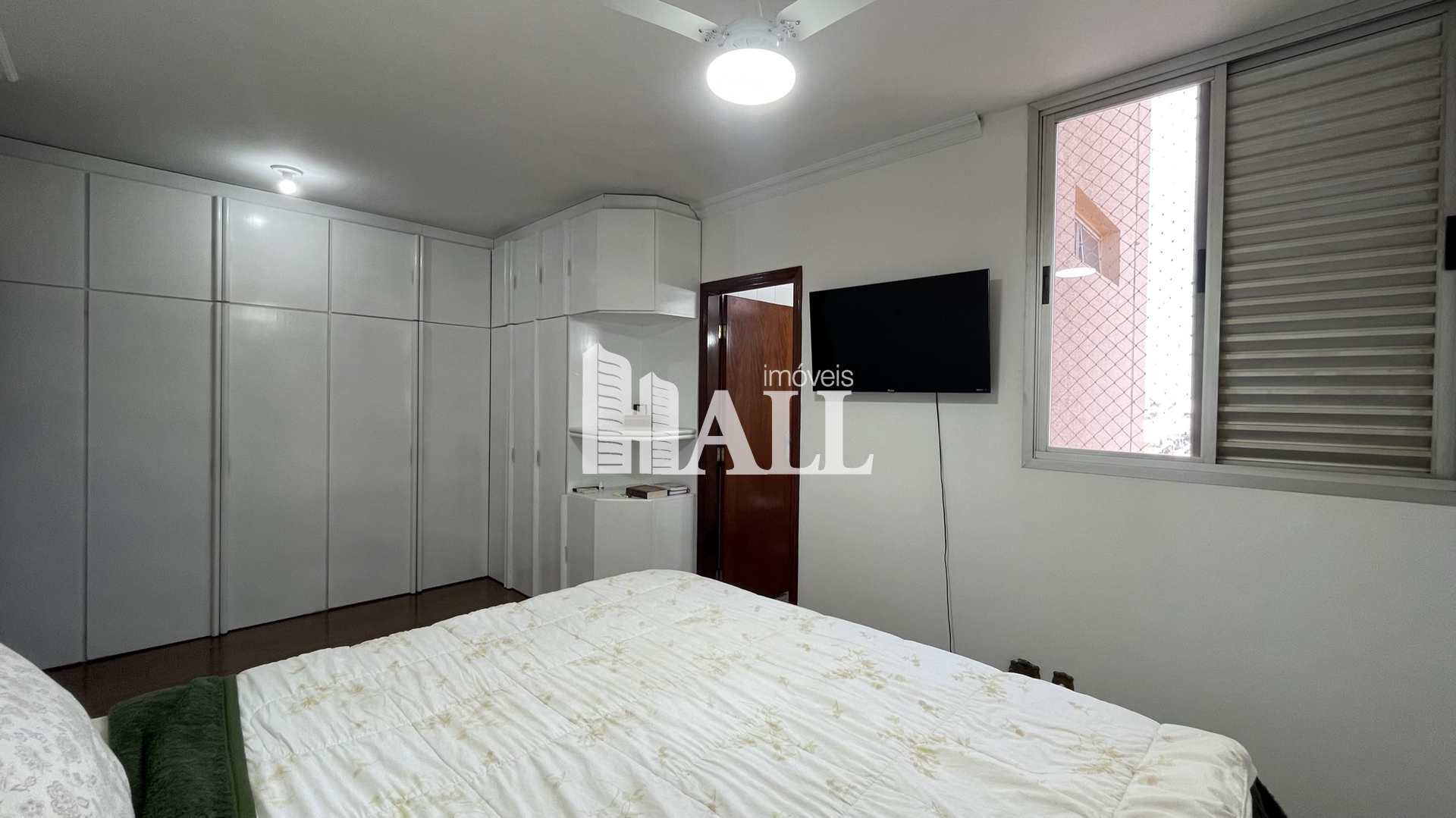 Apartamento à venda com 3 quartos, 167m² - Foto 19