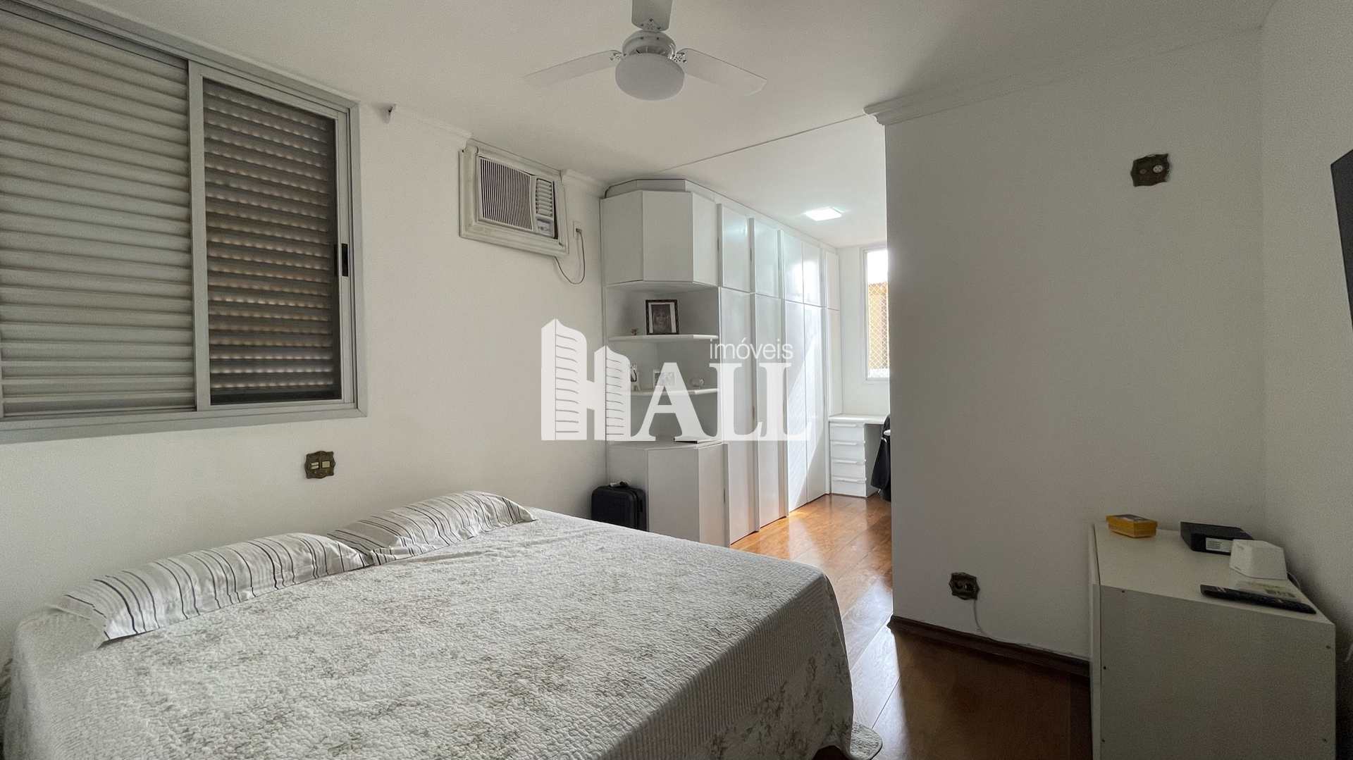 Apartamento à venda com 3 quartos, 167m² - Foto 25