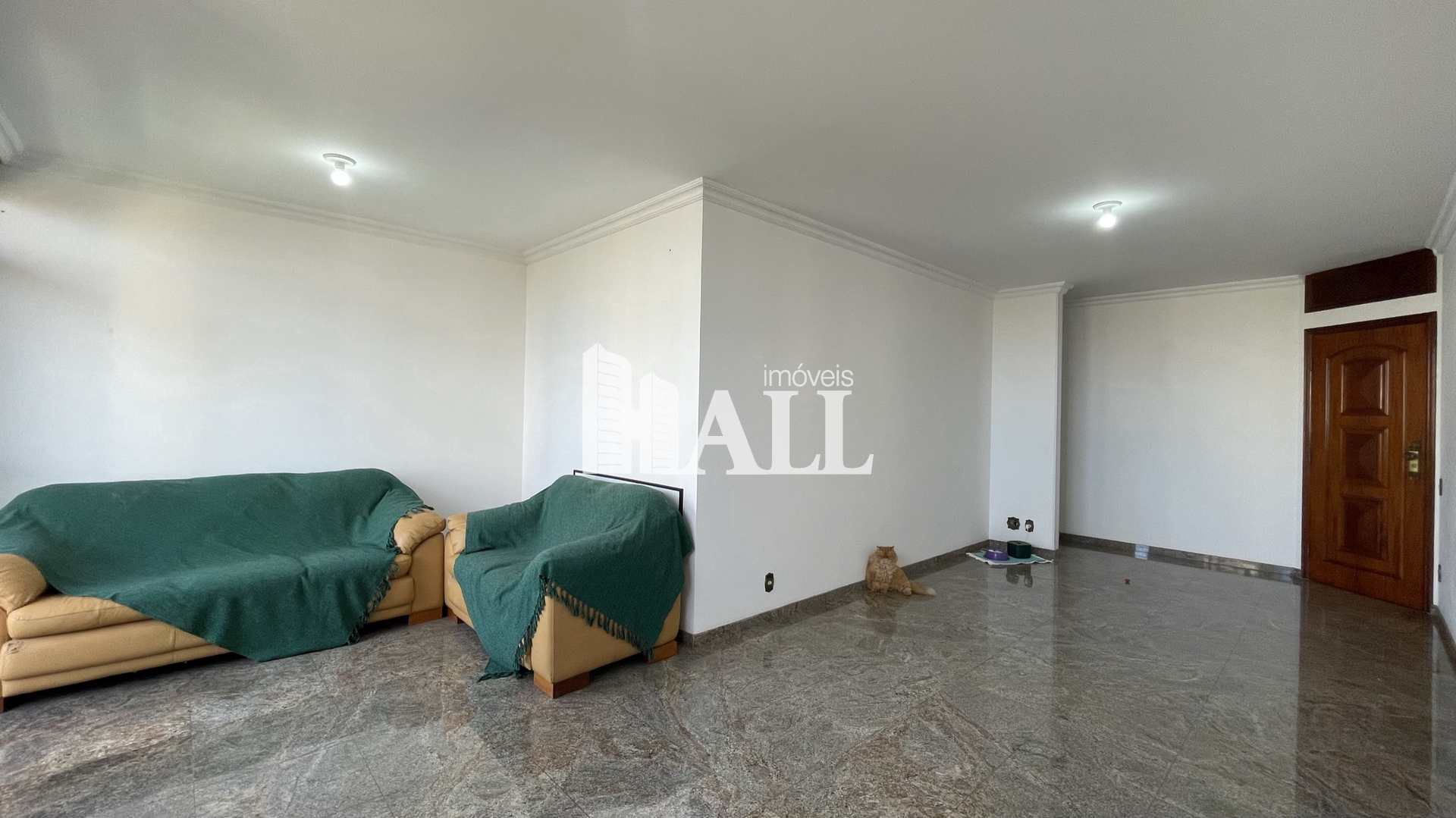 Apartamento à venda com 3 quartos, 167m² - Foto 4