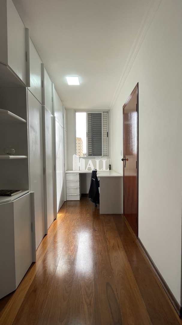 Apartamento à venda com 3 quartos, 167m² - Foto 27