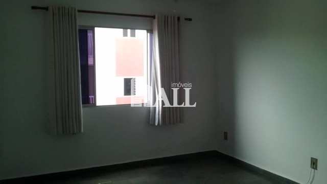 Apartamento à venda com 2 quartos, 72m² - Foto 4