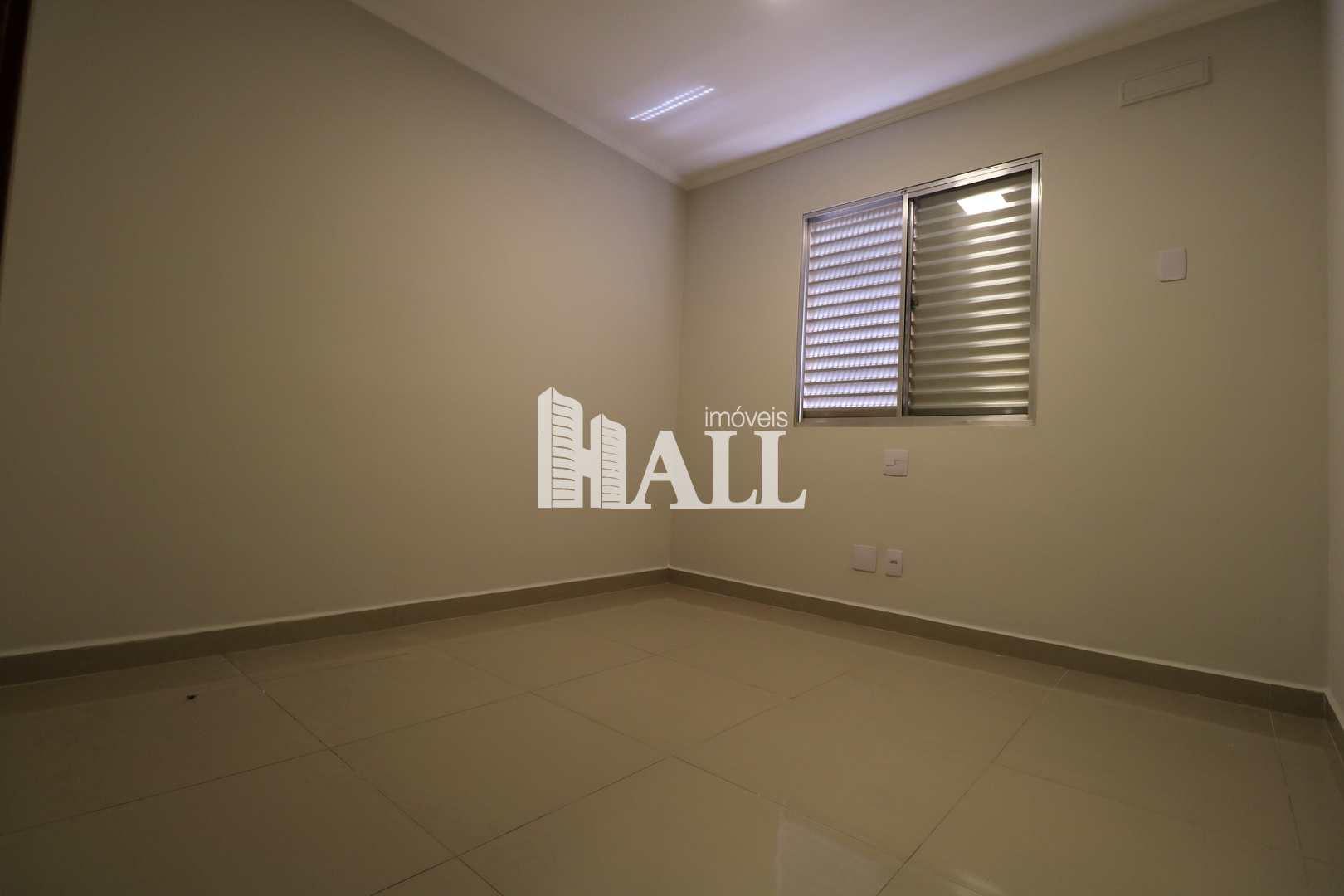 Apartamento à venda com 3 quartos, 100m² - Foto 6