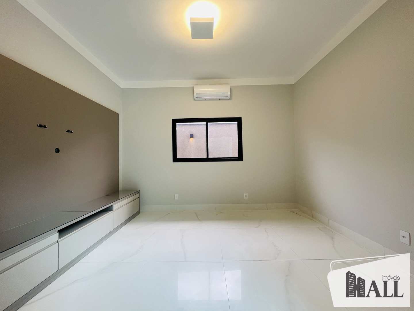 Casa de Condomínio à venda com 3 quartos, 270m² - Foto 4