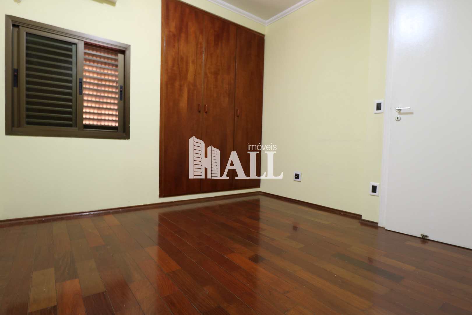 Apartamento à venda com 3 quartos, 150m² - Foto 16