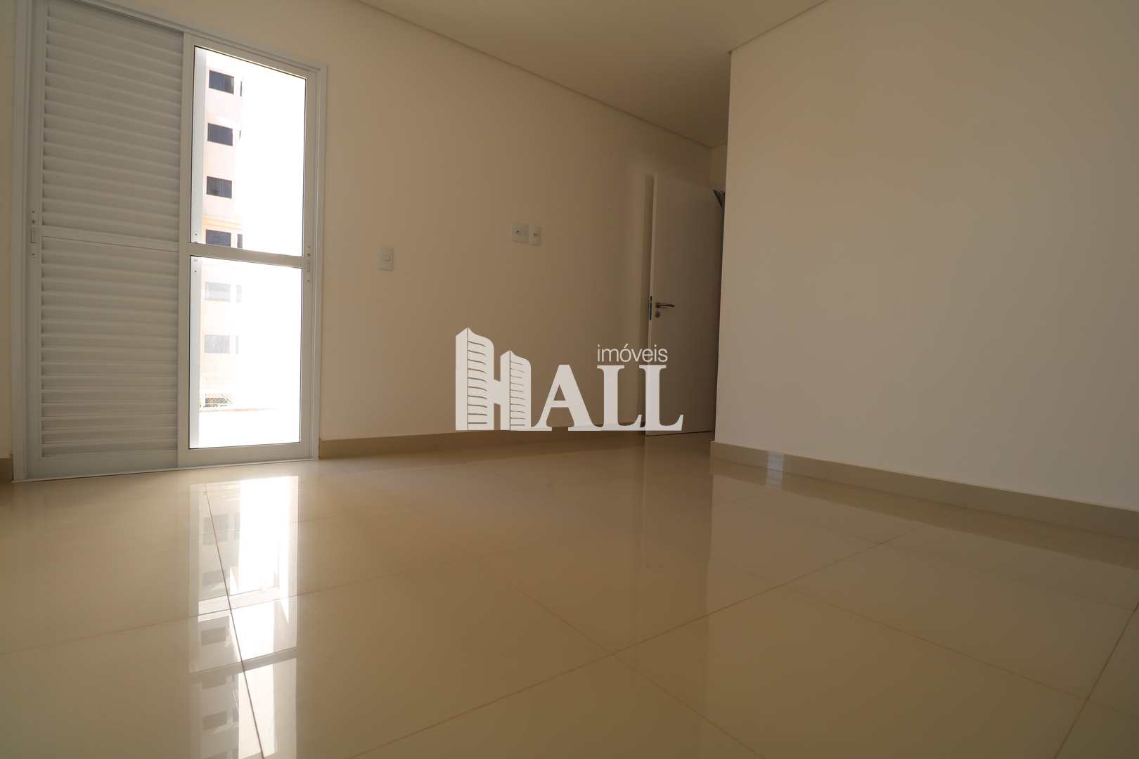 Apartamento à venda com 3 quartos, 132m² - Foto 17