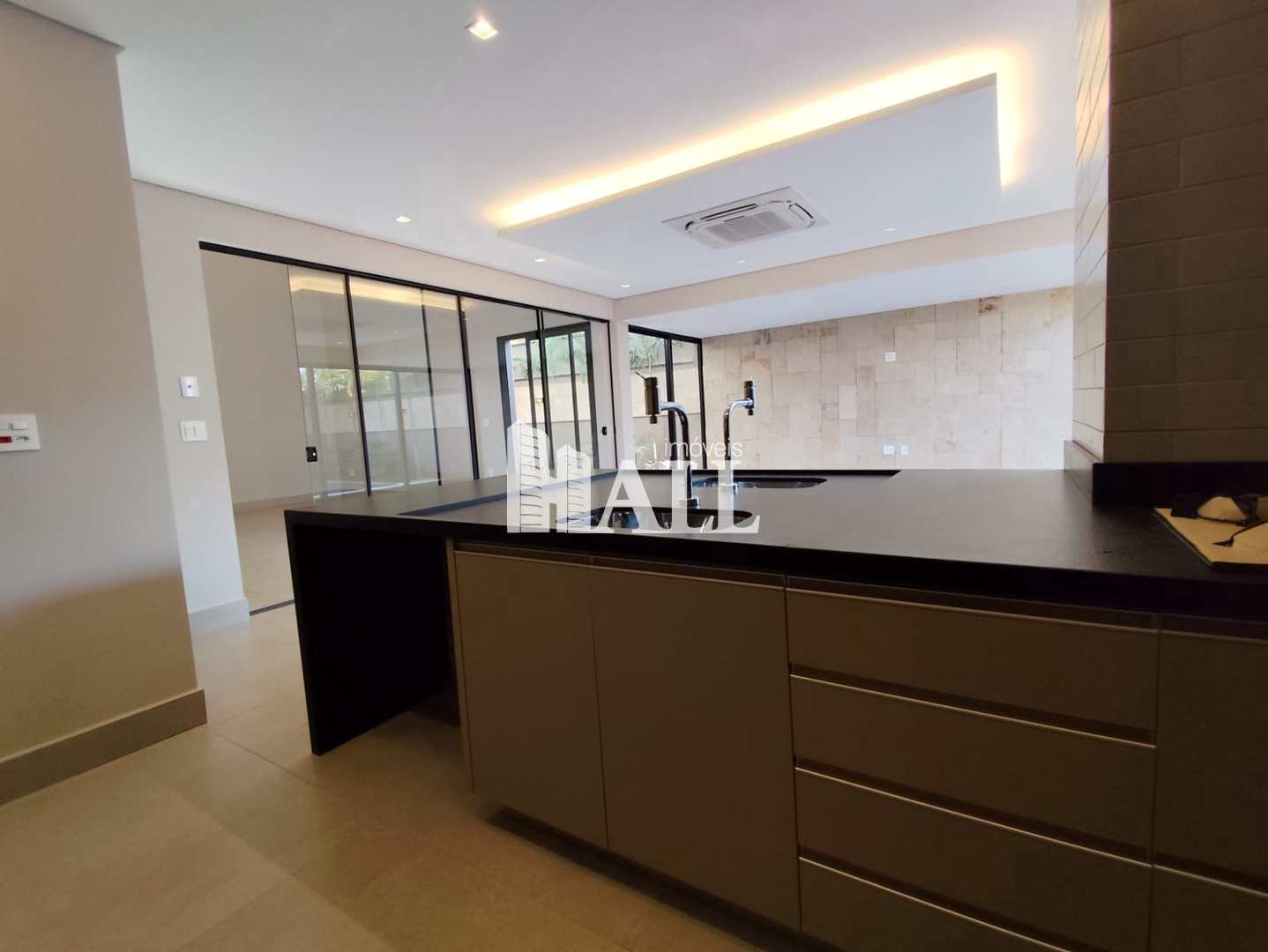 Casa de Condomínio à venda com 4 quartos, 280m² - Foto 6
