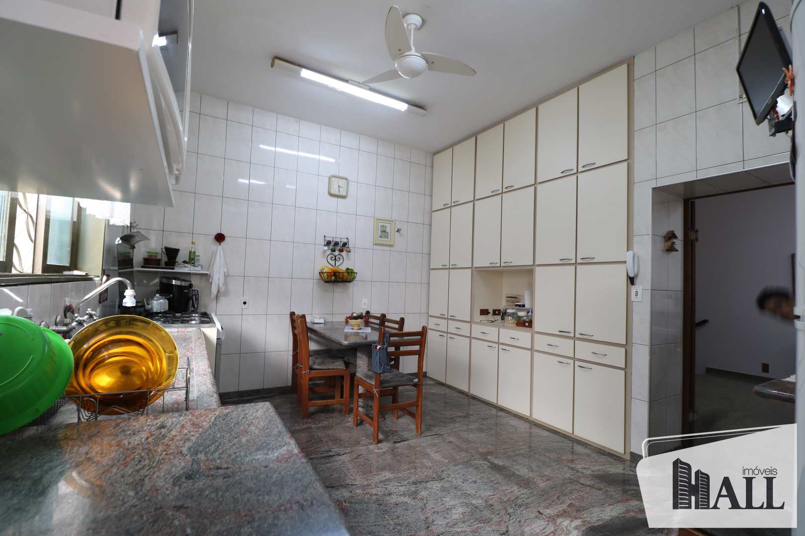 Casa à venda com 3 quartos, 200m² - Foto 8