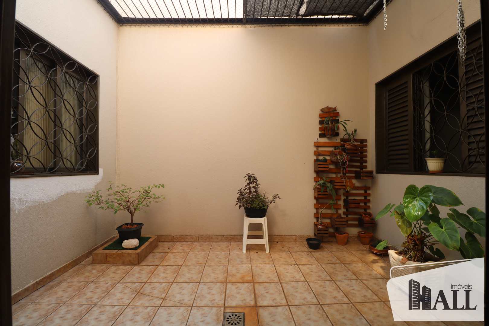 Casa à venda com 3 quartos, 200m² - Foto 10