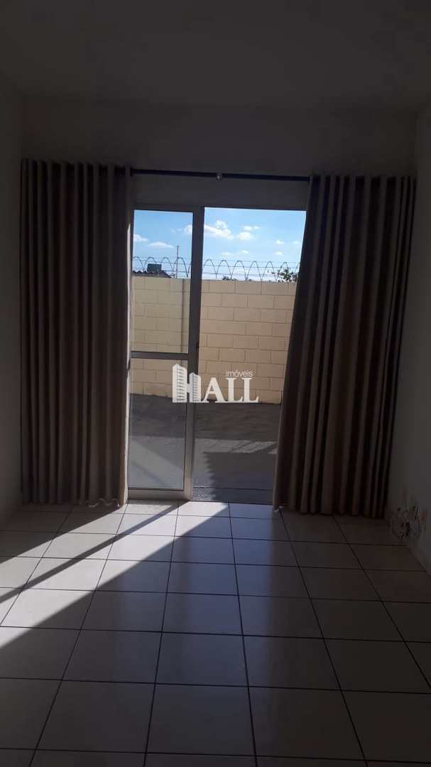 Apartamento à venda com 2 quartos, 100m² - Foto 1