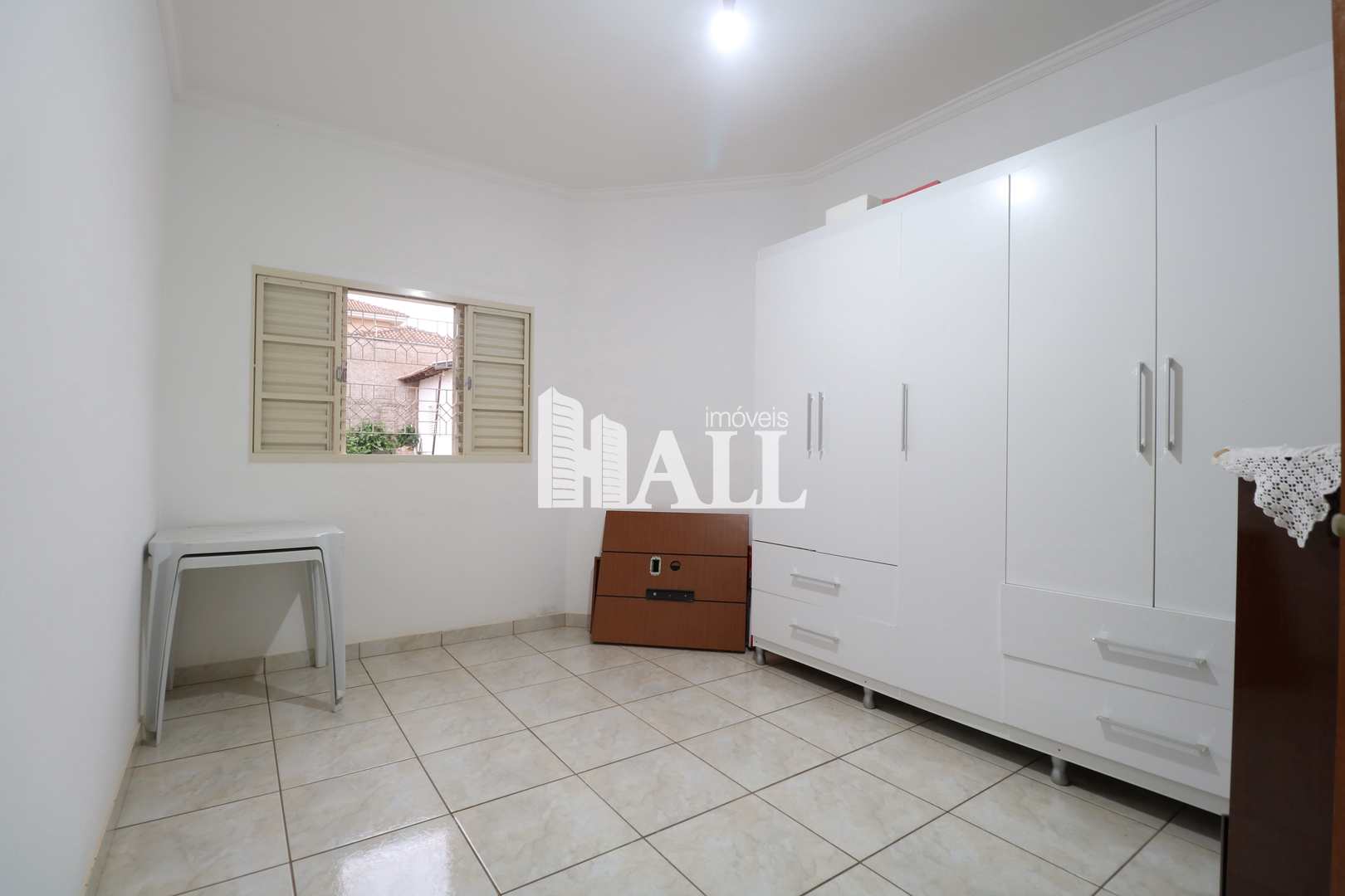 Casa à venda com 4 quartos, 160m² - Foto 11